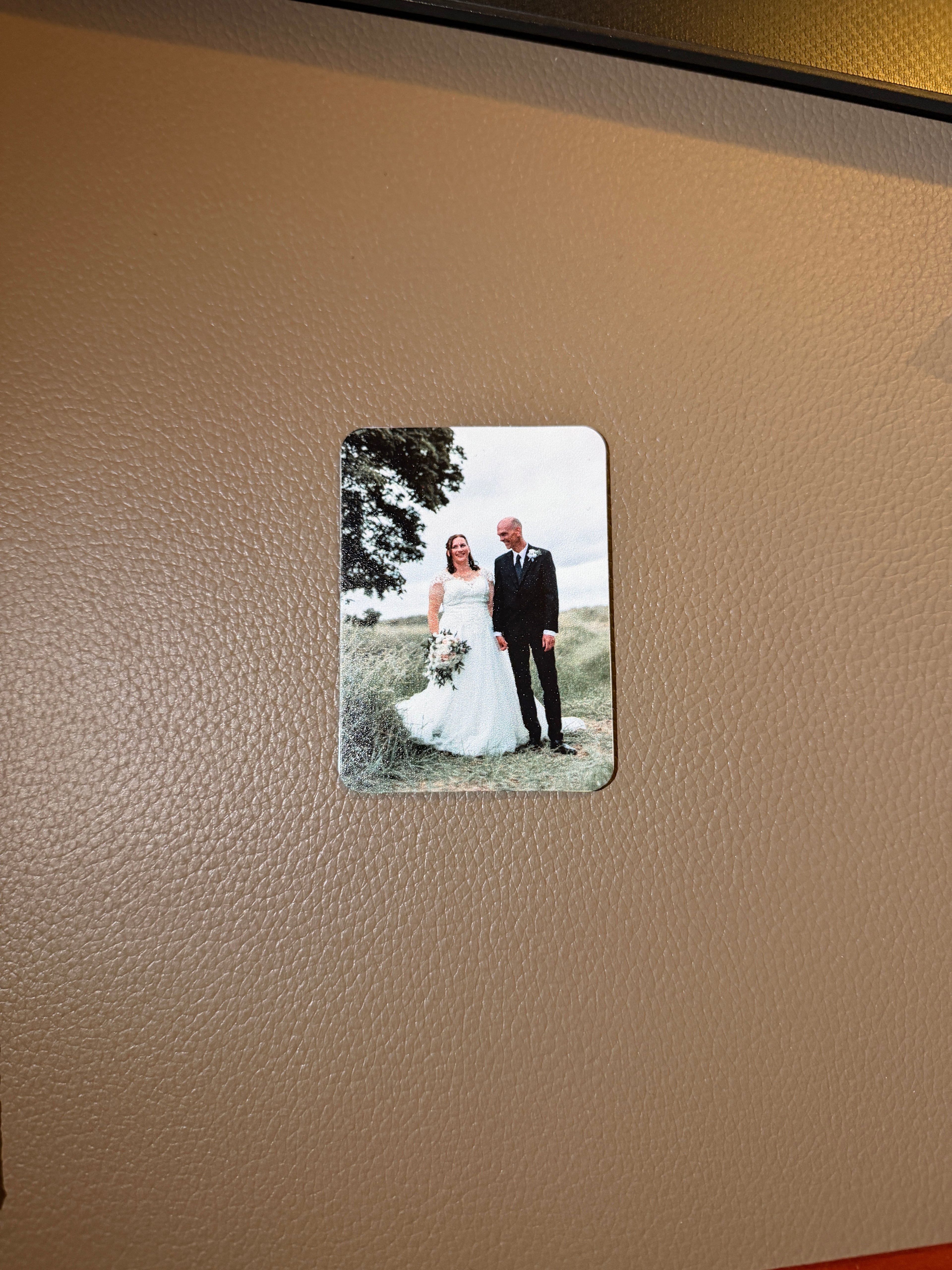 🧲 Personlige Køleskabsmagneter med Foto eller Tekst – 5,5 × 7,5 cm